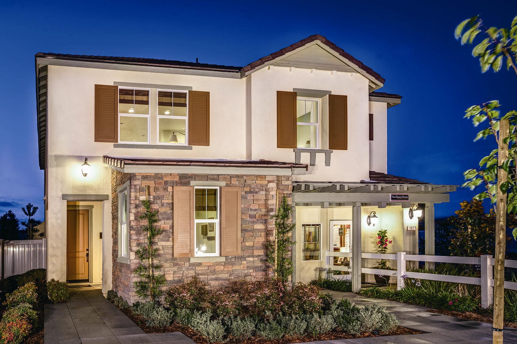 Builder Images 5 Out of 21