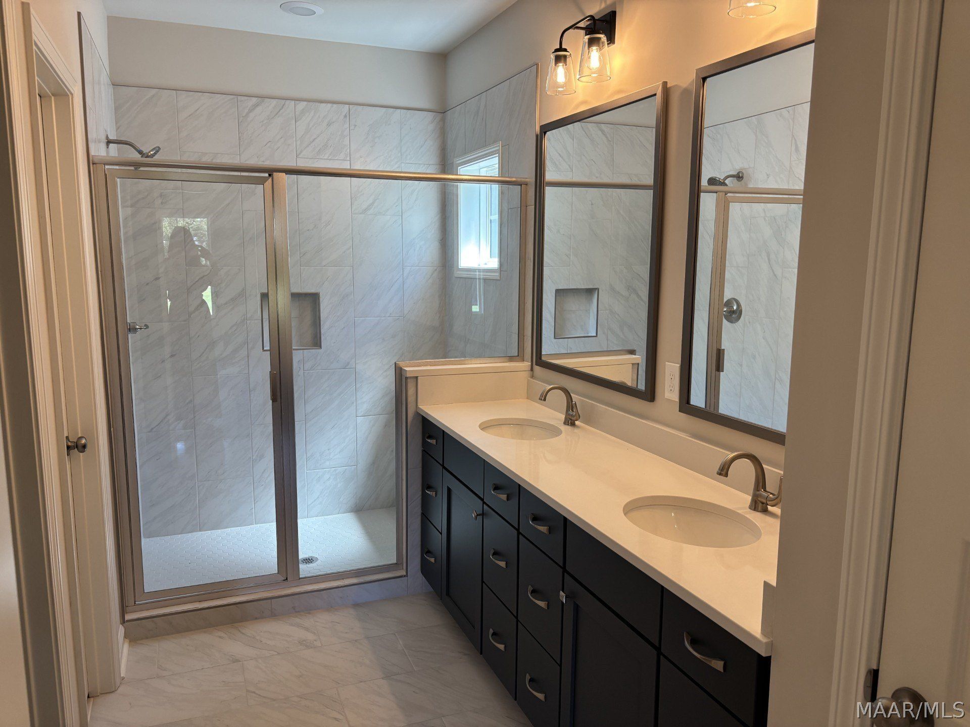 427 Briarwood Trace. Montgomery, AL 36117