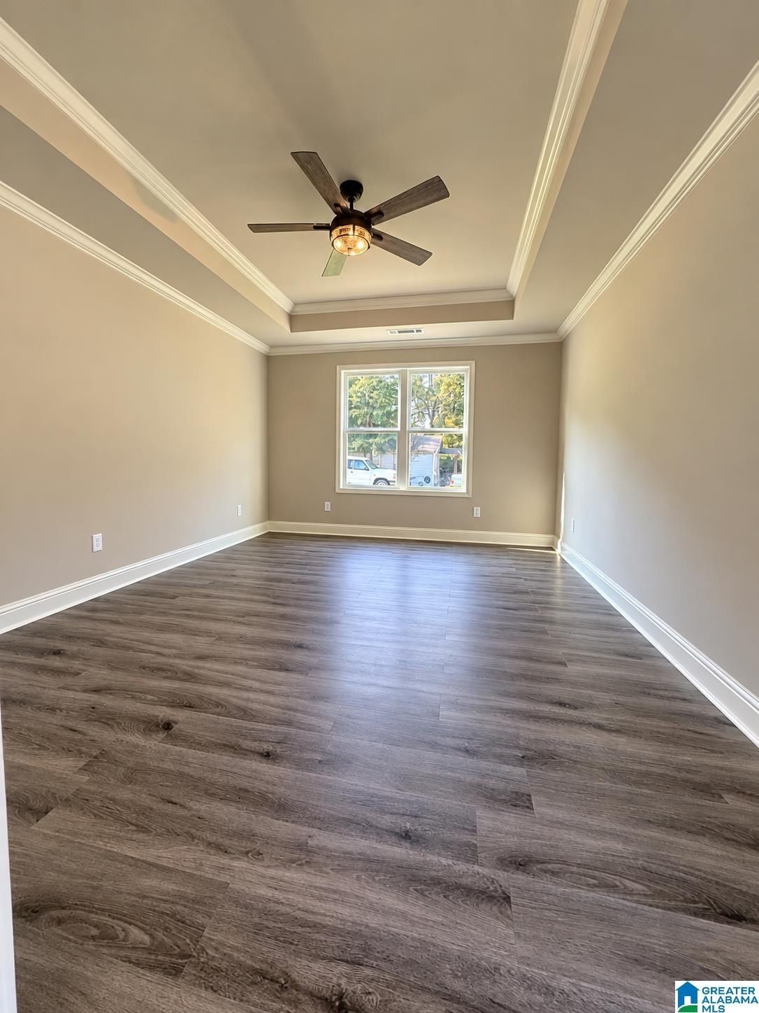 718 Tippett Street. Clanton, AL 35045