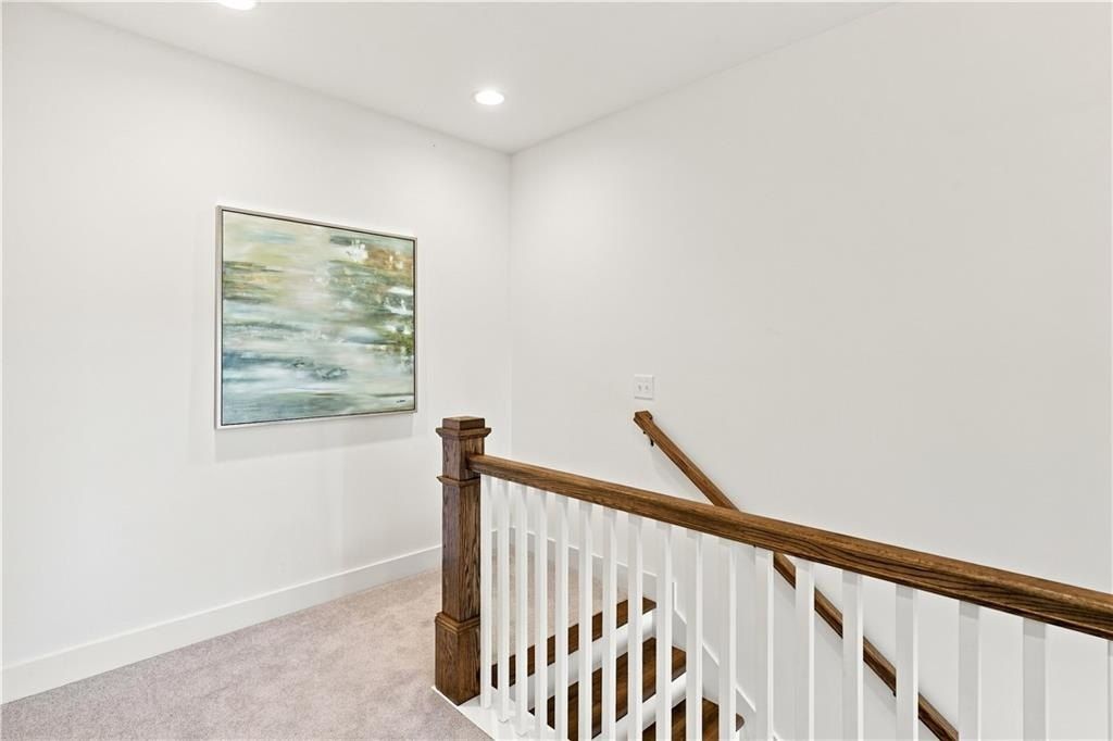 40 Sarah Lane. Auburn, AL 36830