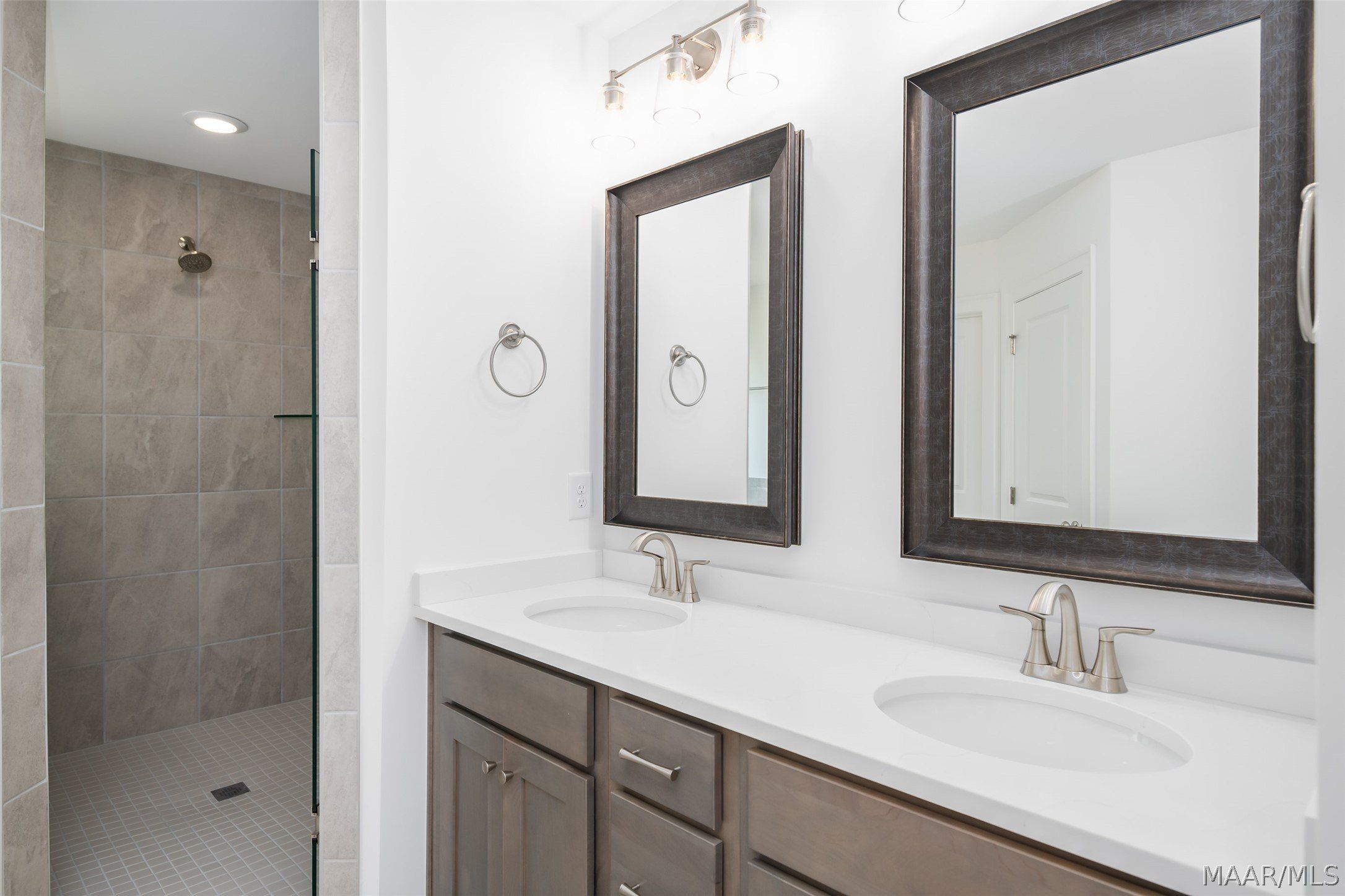 568 Riverdale Drive. Pike Road, AL 36064
