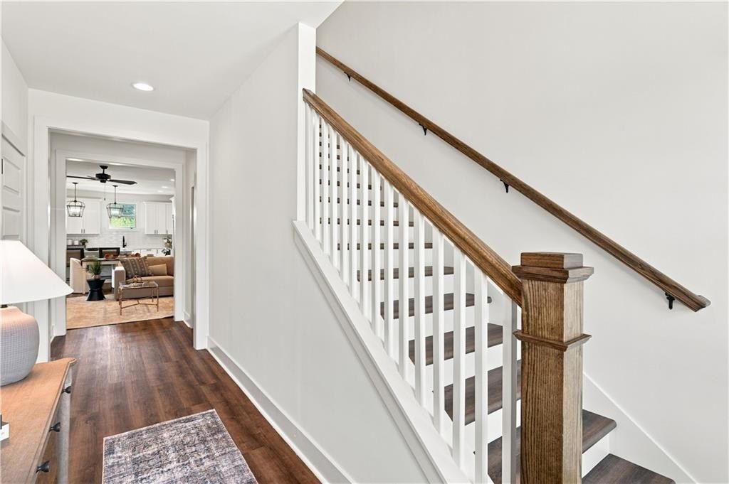 1081 Sarah Lane. Auburn, AL 36830