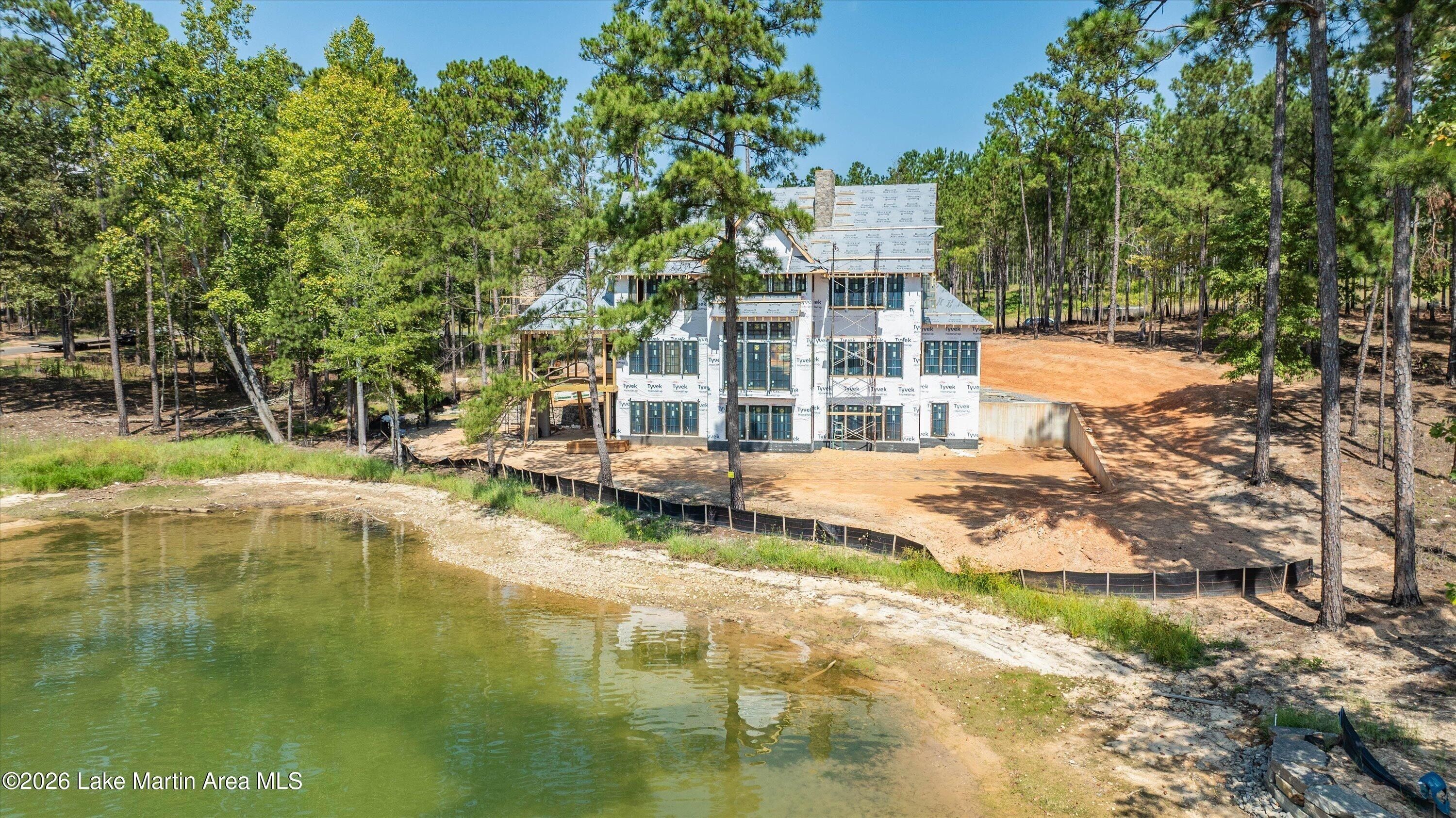 160 Rampart Loop. Alexander City, AL 35010