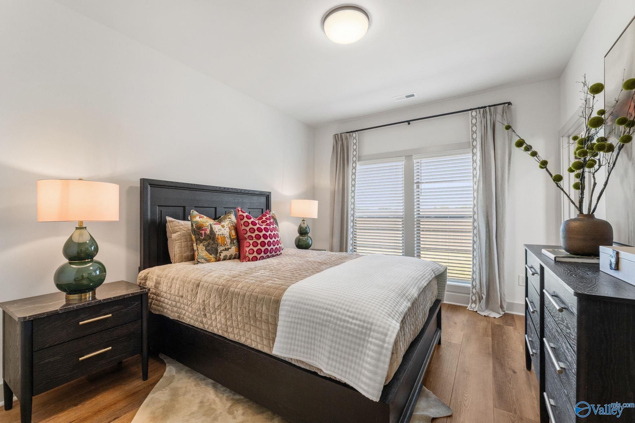 215 Buford Parvin Way. Meridianville, AL 35759