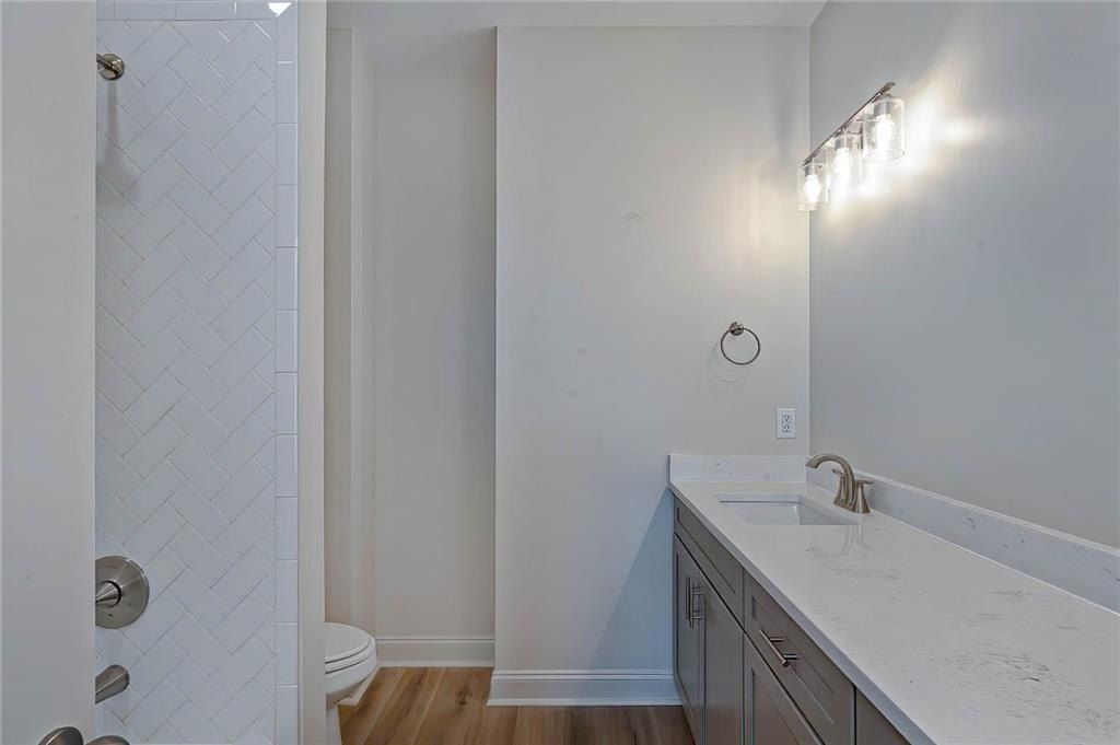 1619 Parker Creek Trail. Auburn, AL 36832