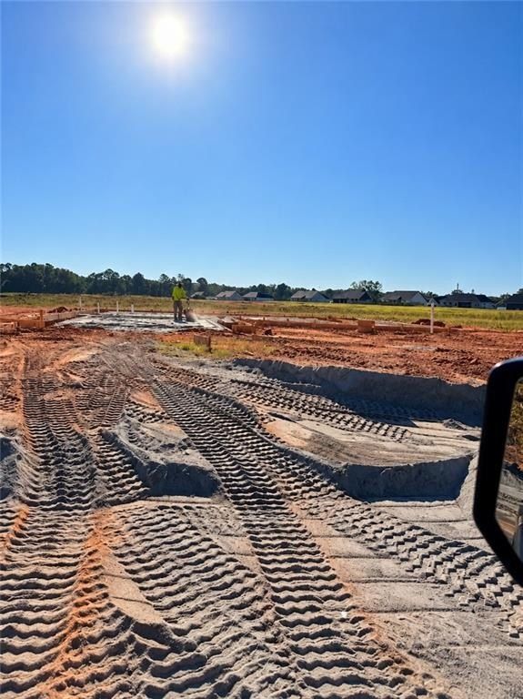 2302 Lismore Drive. Valley, AL 36854