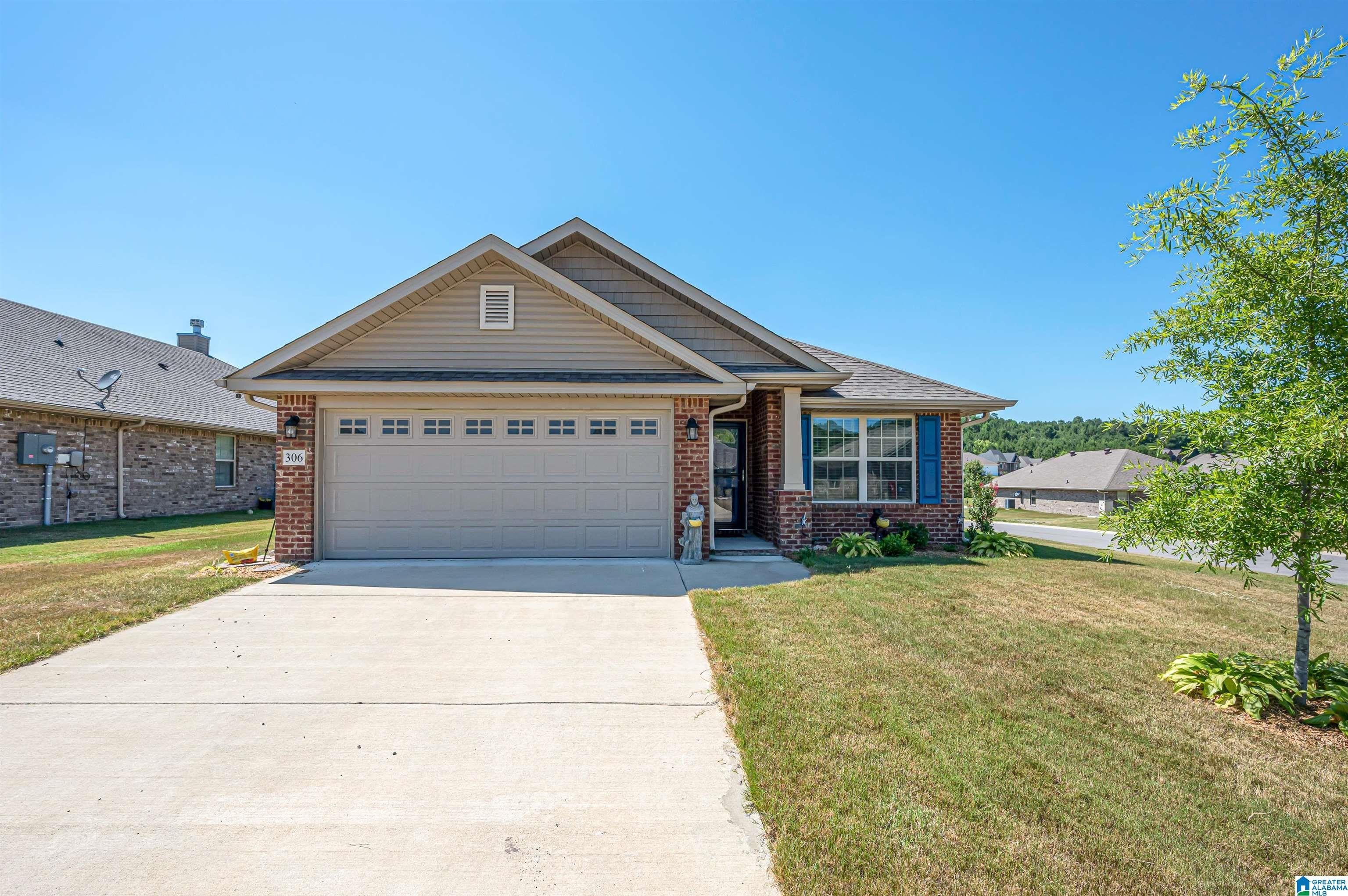 306 Black Creek Trail. Odenville, AL 35120