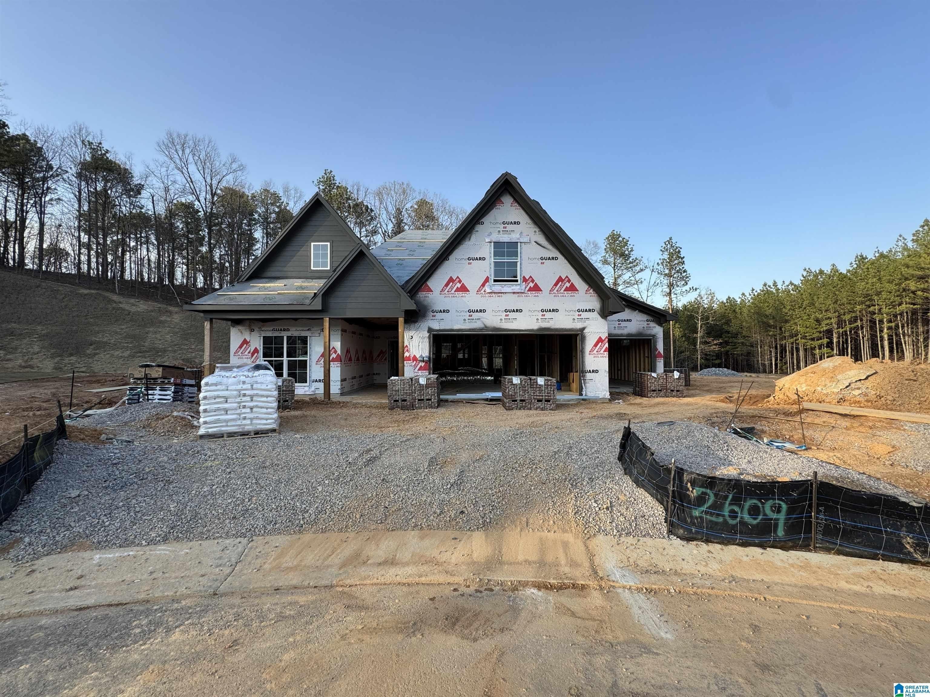 133 Mcalpin Circle. Pelham, AL 35124