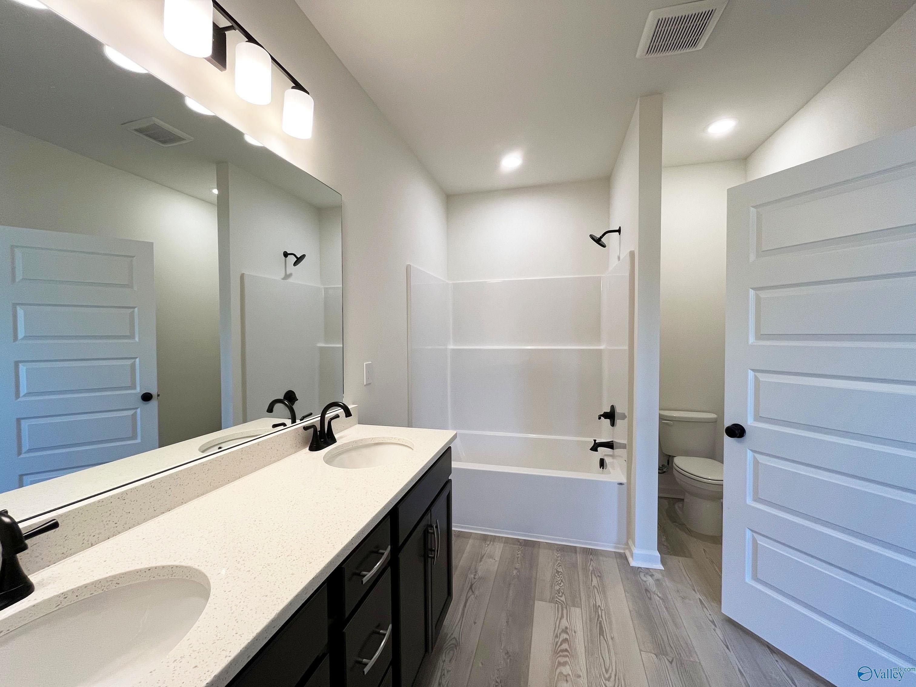 123 Parvin Way Drive. Hazel Green, AL 35750