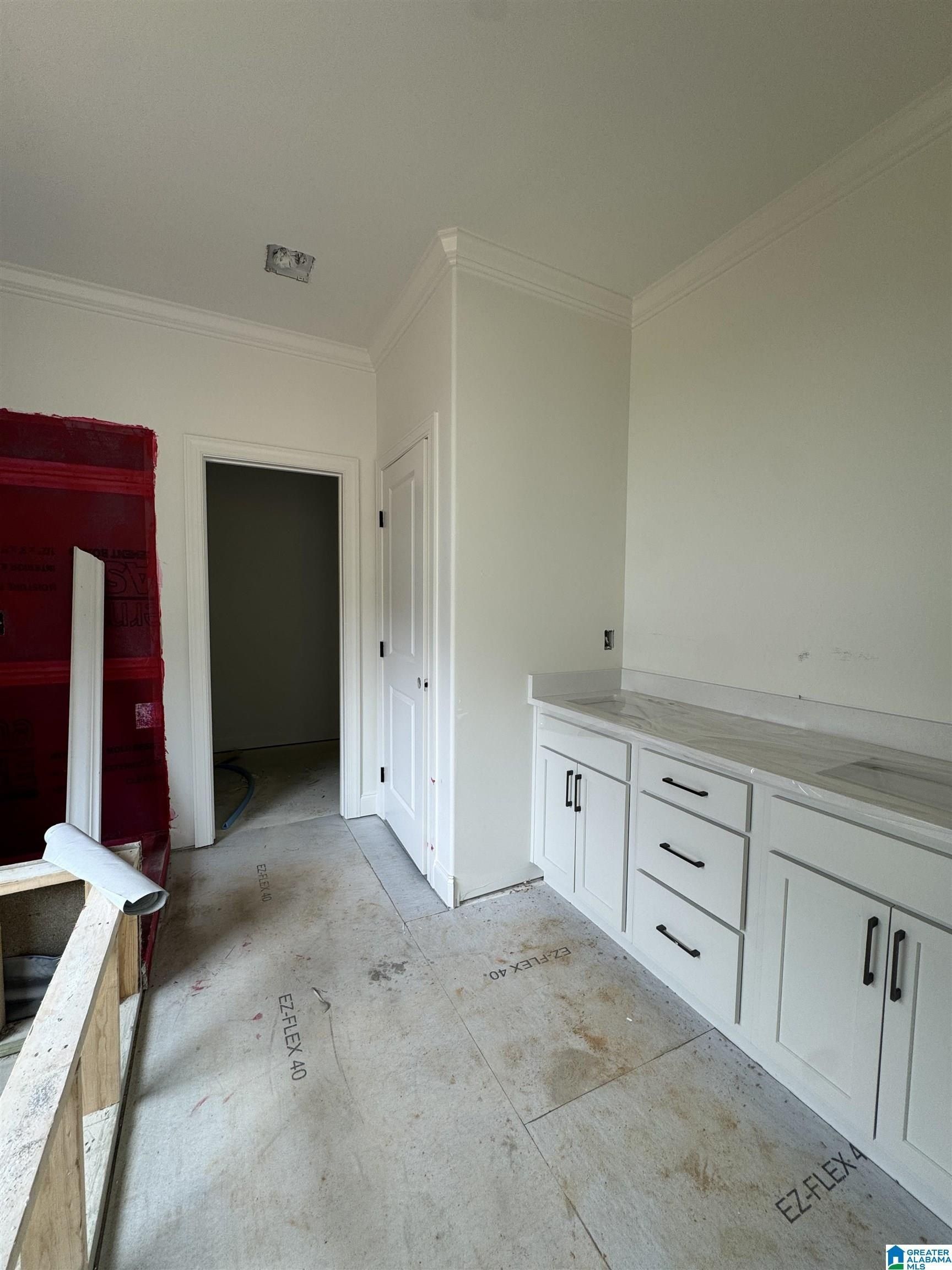 124 Mcalpin Circle. Pelham, AL 35124