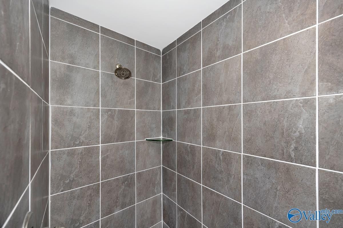 11397 Waterman Lane. Madison, AL 35756