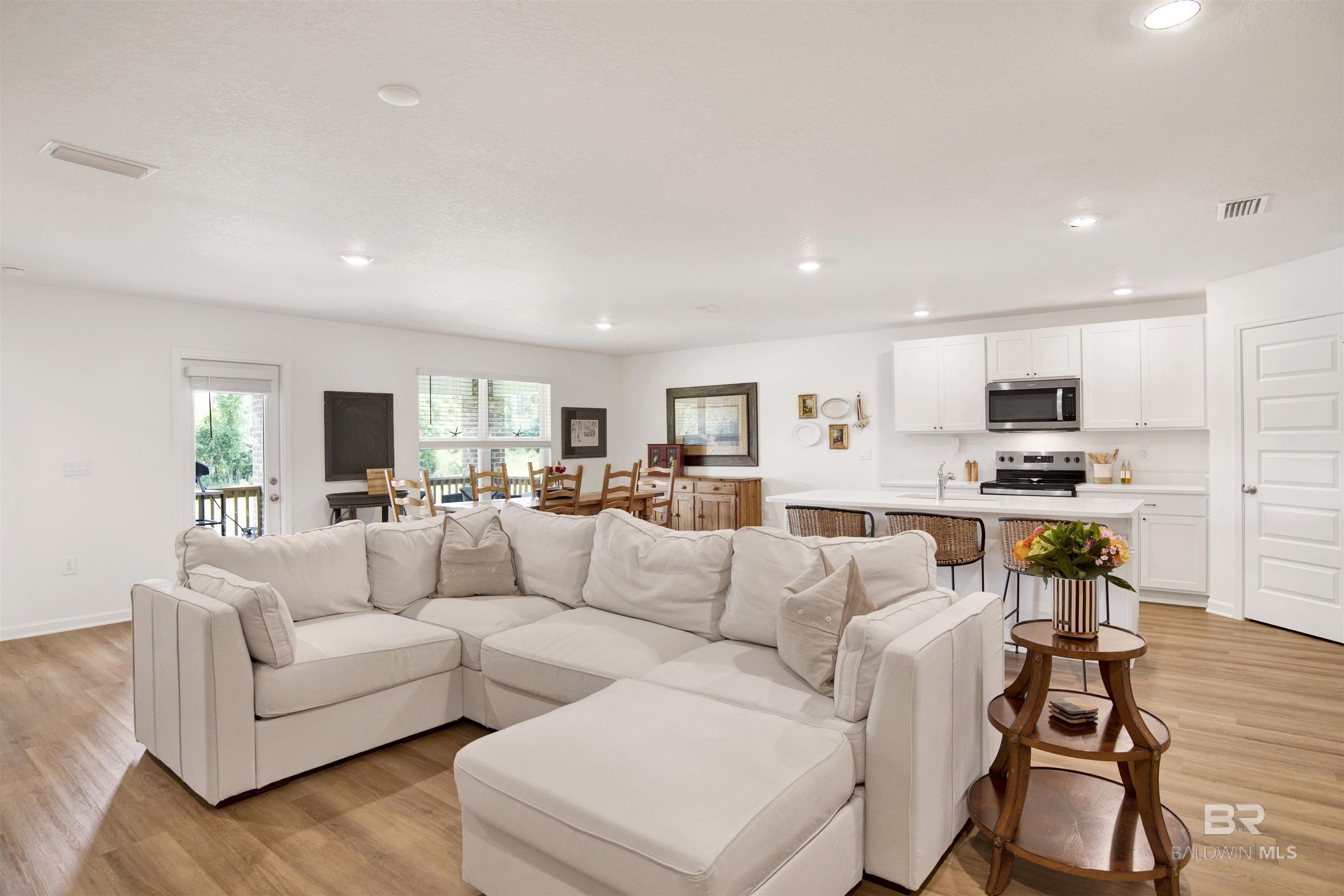 16277 Laurelbrooke Loop. Fairhope, AL 36532