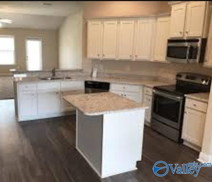 14316 Wildflower Drive. Harvest, AL 35749