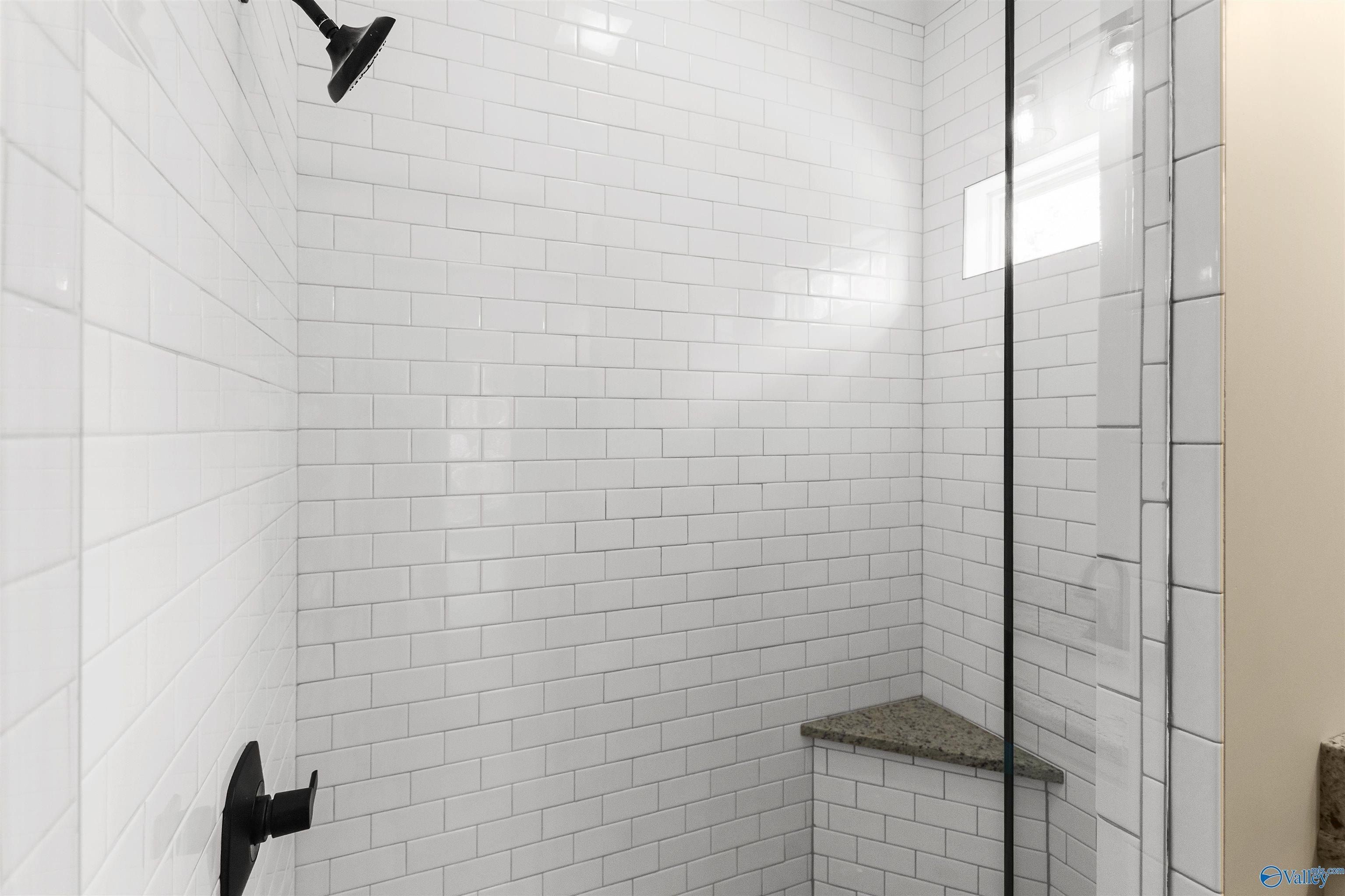 139 Skidmore Drive Nw. Arab, AL 35016