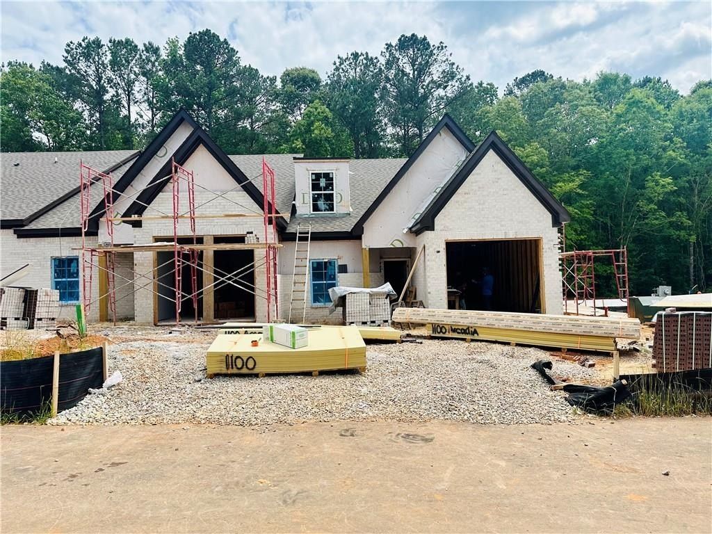 1100 Arcadia Avenue. Auburn, AL 36830