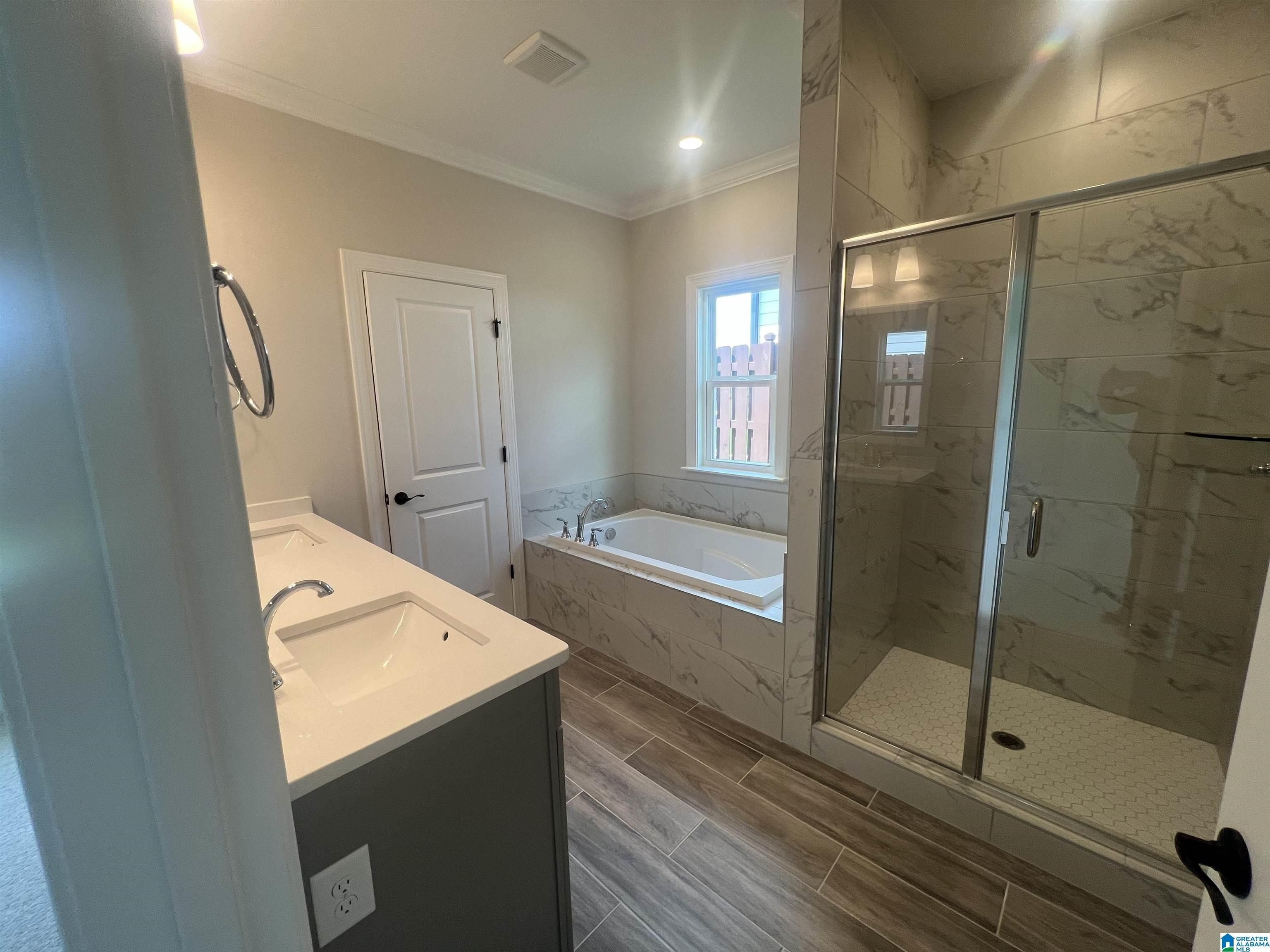 1234 Simms Ridge. Pelham, AL 35124