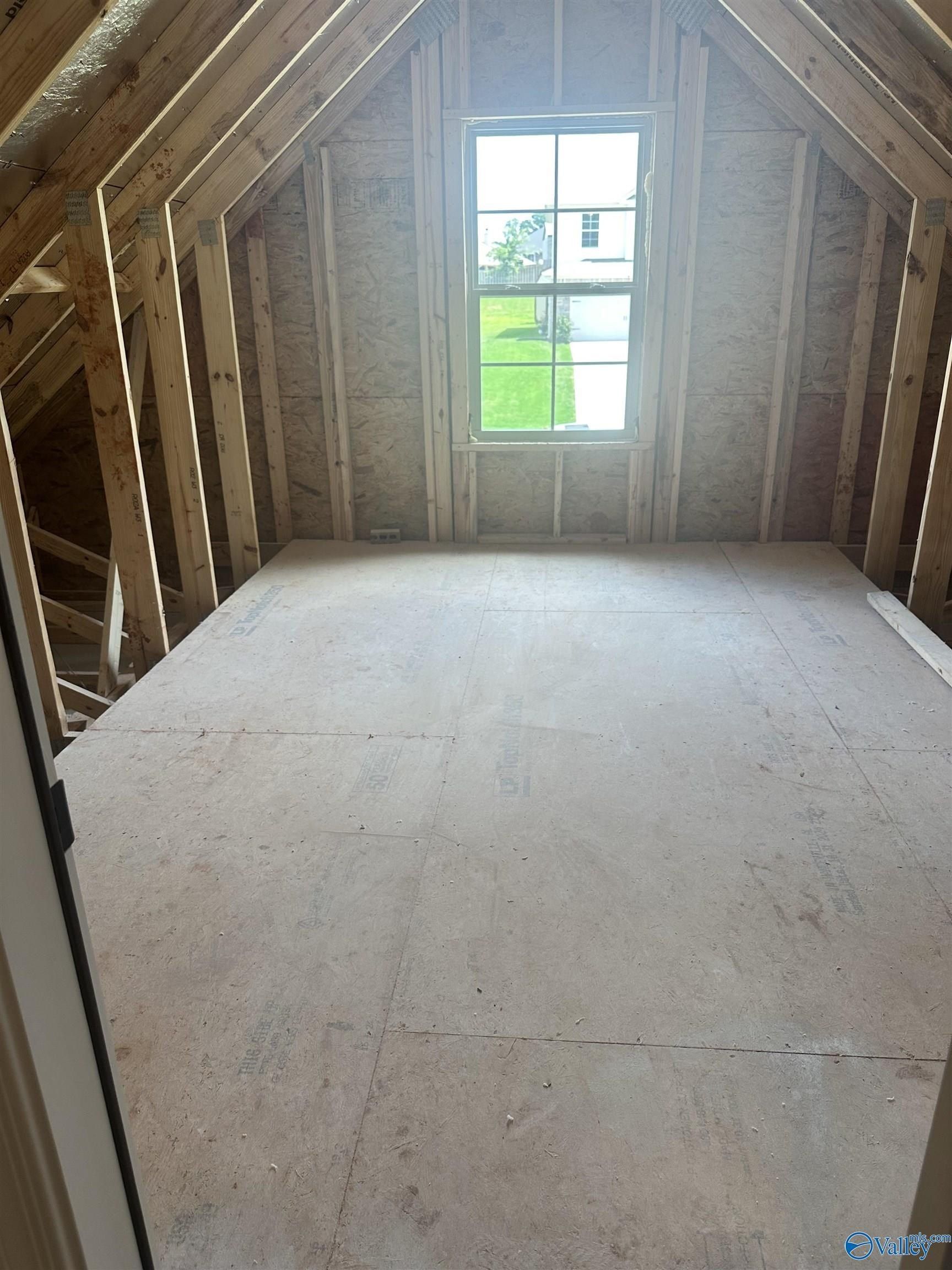 29445 Eagle Brook Drive. Harvest, AL 35749