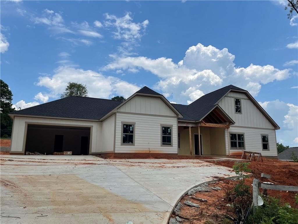 1043 Lee Road 315. Smiths Station, AL 36877