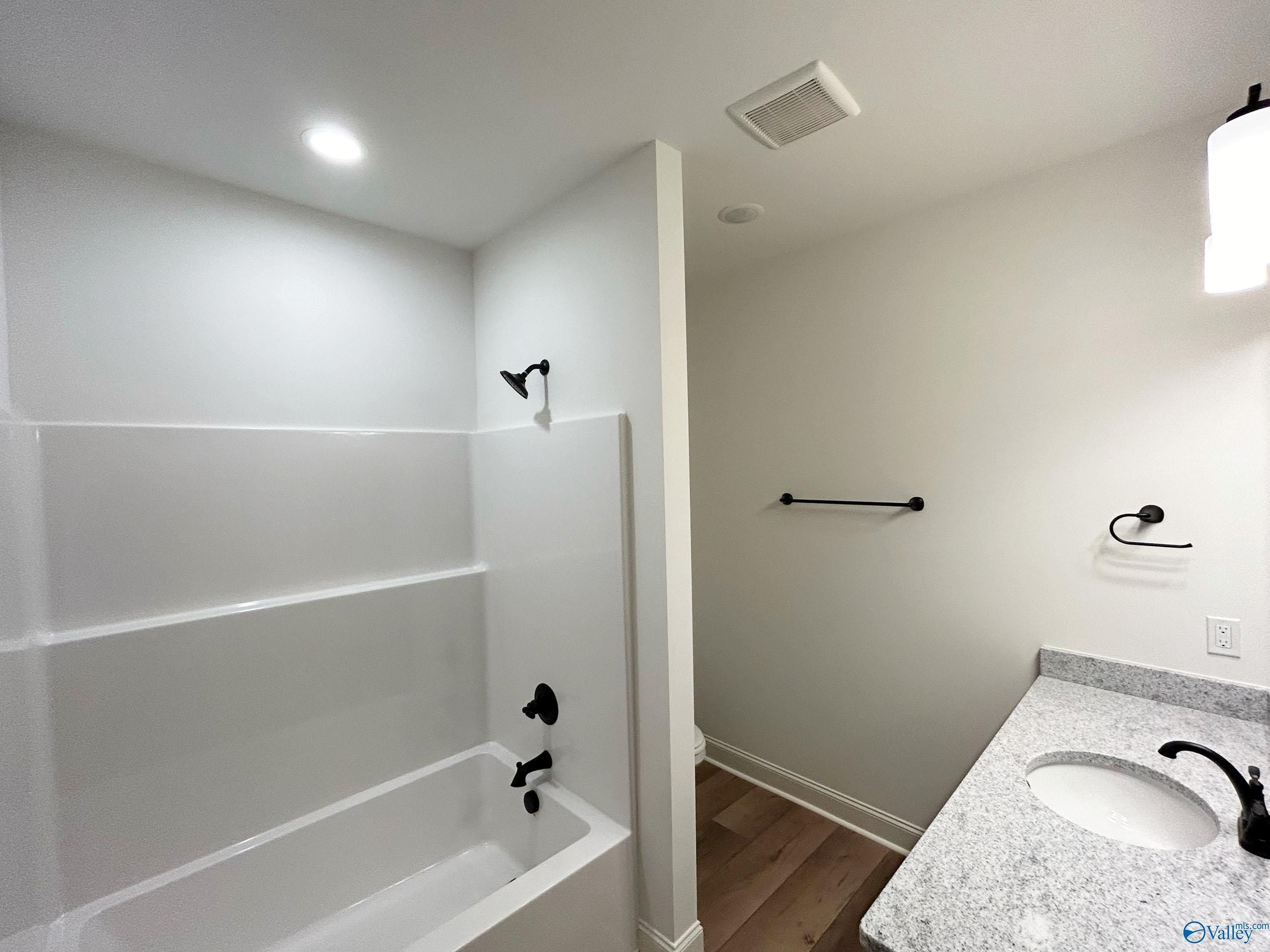 28438 Molly Bee Lane. Toney, AL 35773