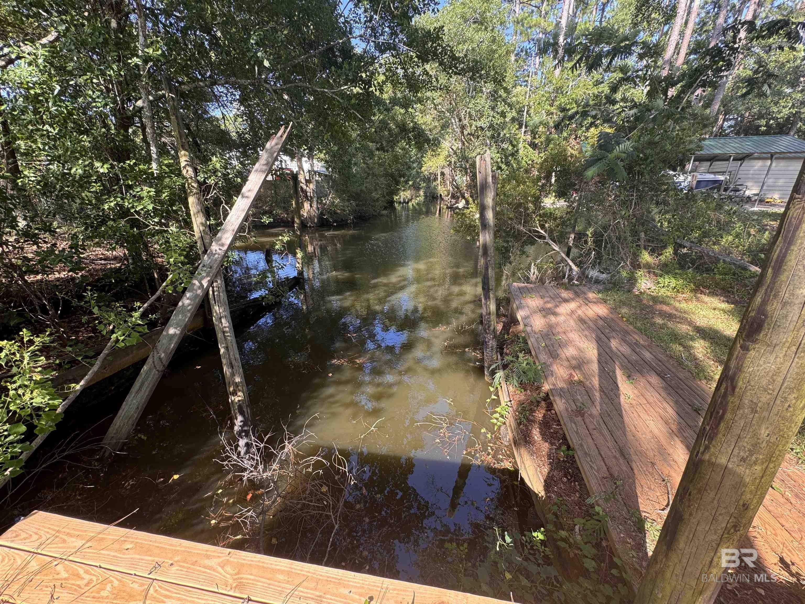 7648 Bay Shore Drive. Elberta, AL 36530