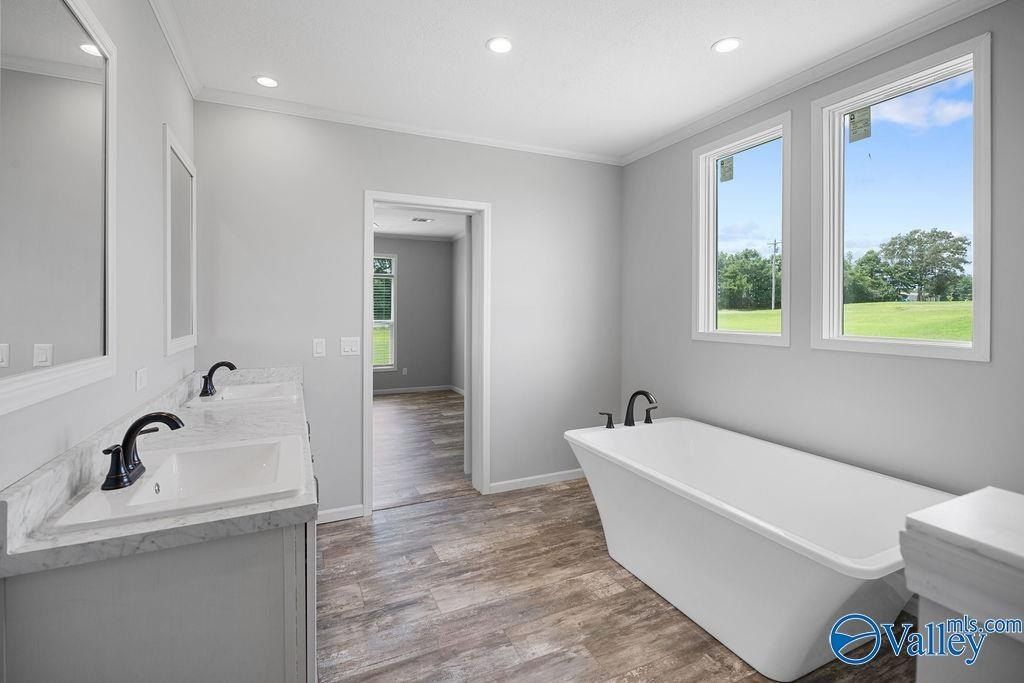 48 County Road 732. Henagar, AL 35978