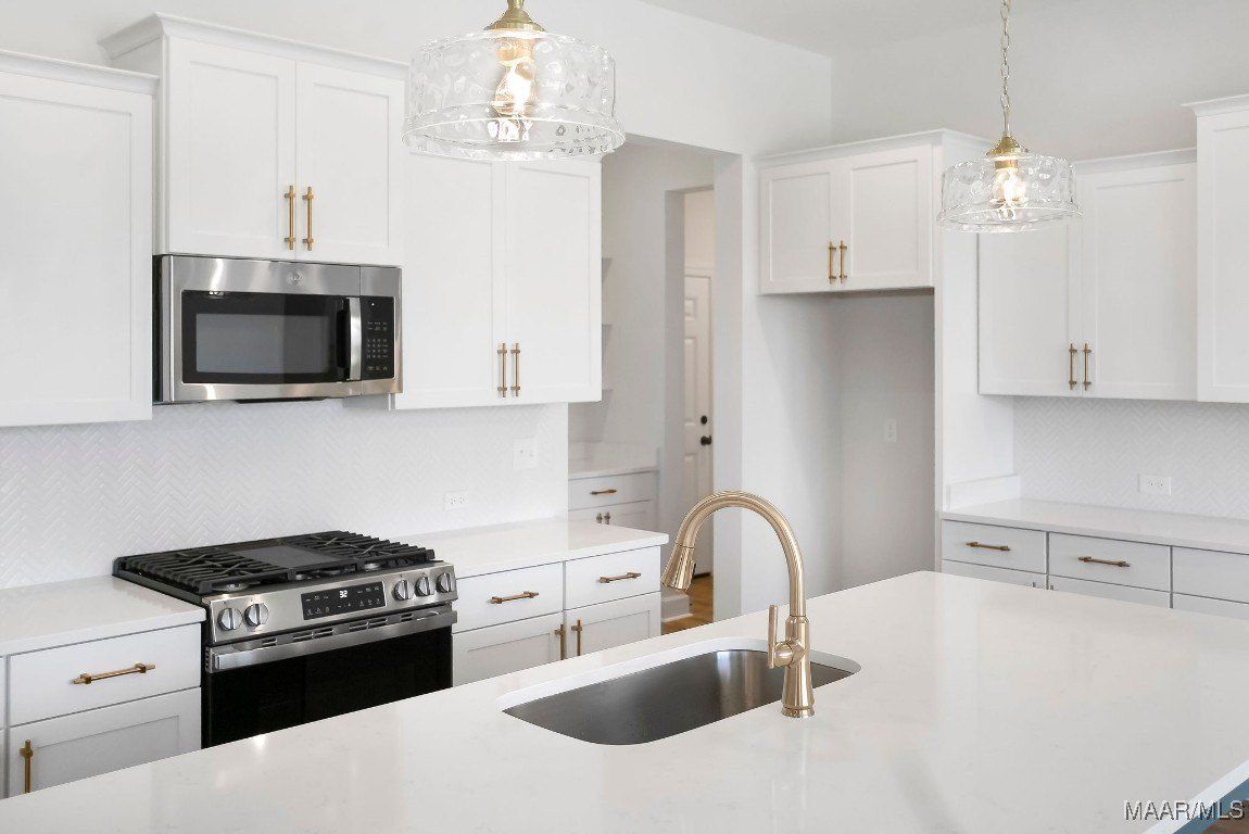 901 Aberfeld Lane. Pike Road, AL 36064