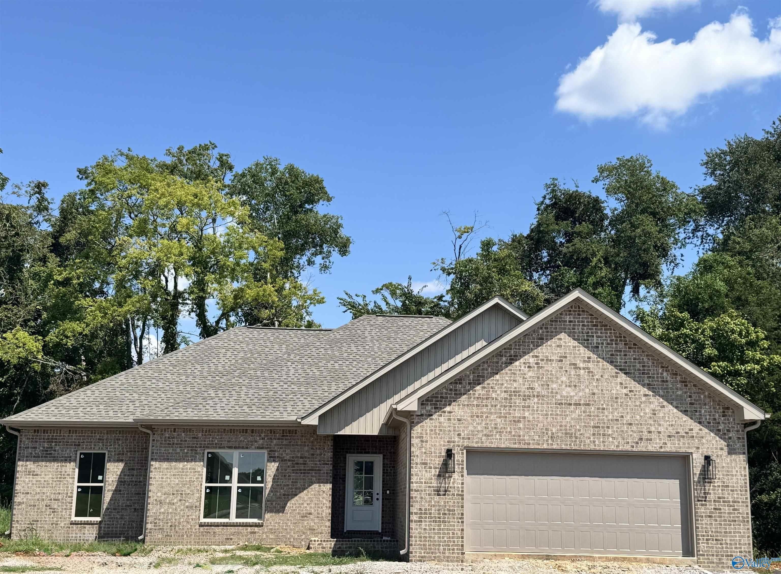 509 Zoey Grace Drive. Rogersville, AL 35652