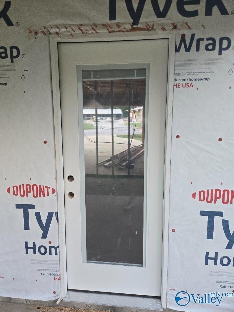 34 E Walnut Place. Moulton, AL 35650