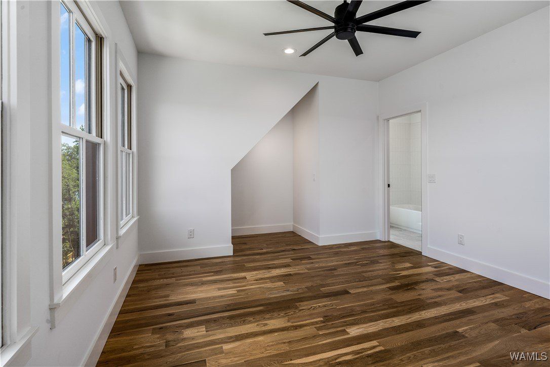 14898 Edgewater Drive. Northport, AL 35475