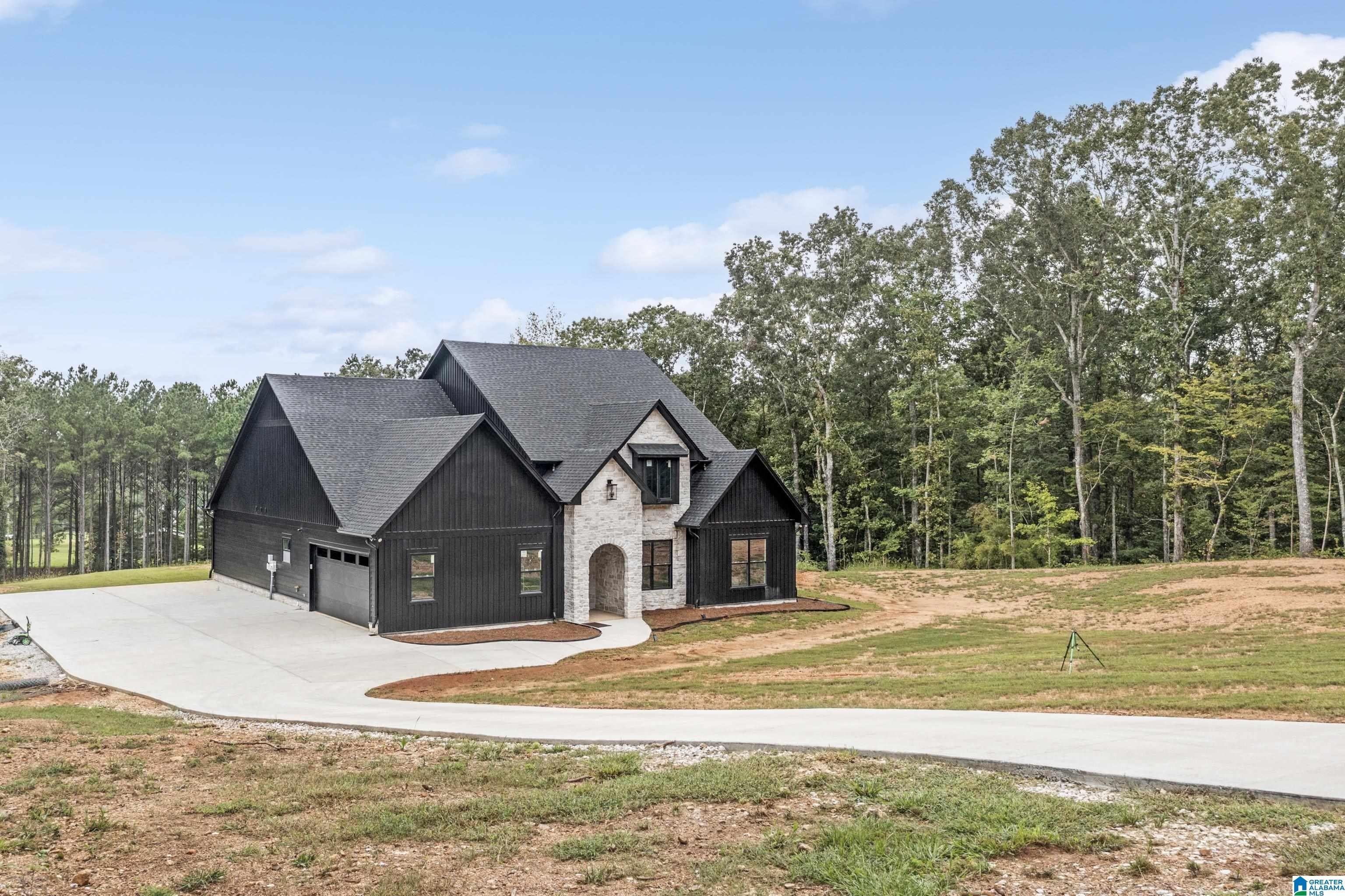 340 Billingsley Drive. Sylacauga, AL 35151