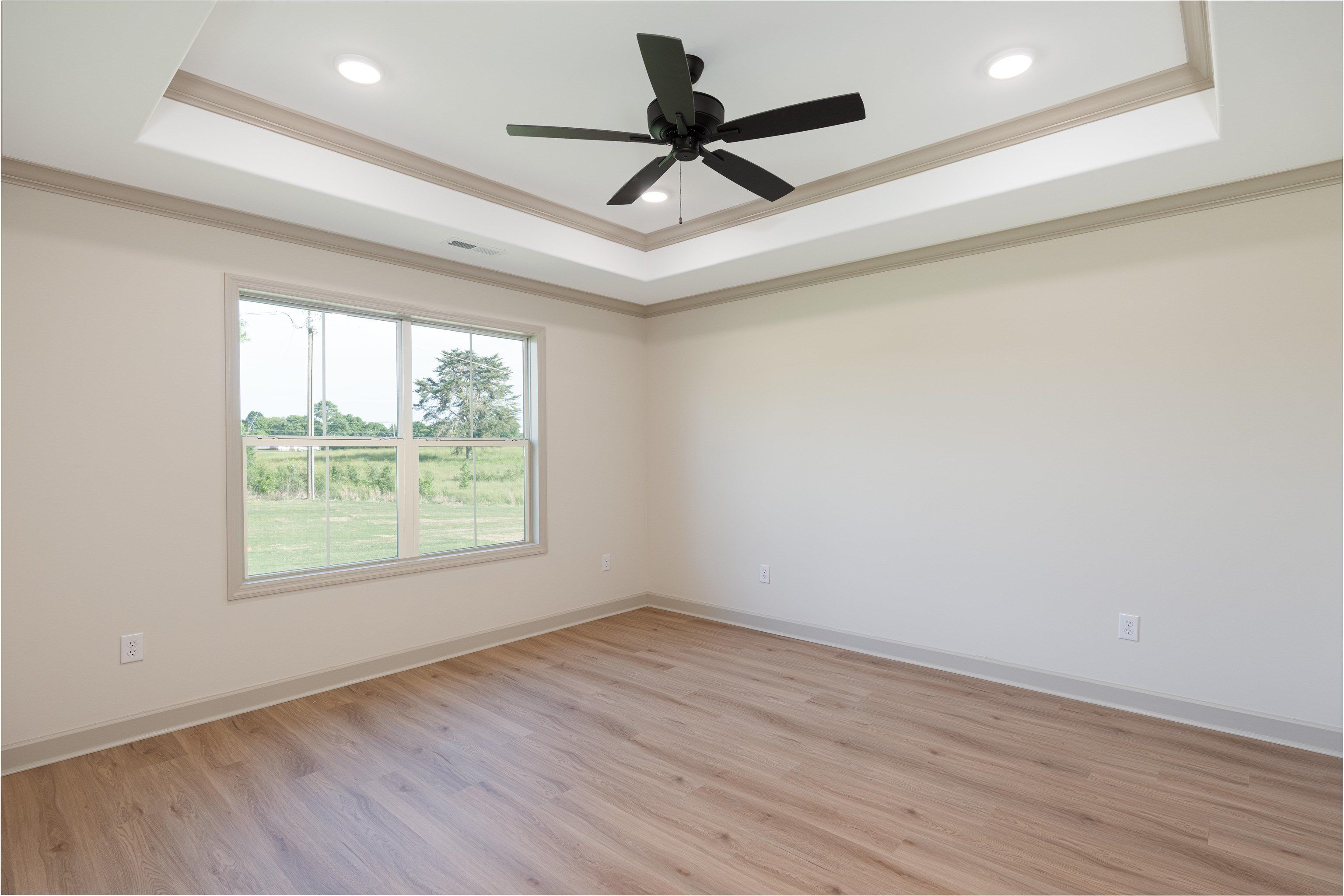 120 Vaughn Ave. Killen, AL 35645