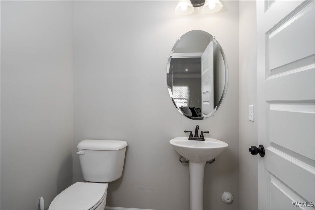 4228 Mansfield Court. Fultondale, AL 35068