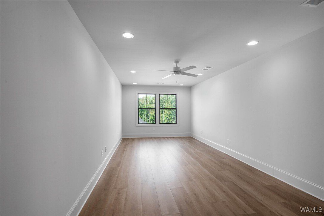 13954 Glen Park Avenue. Northport, AL 35475