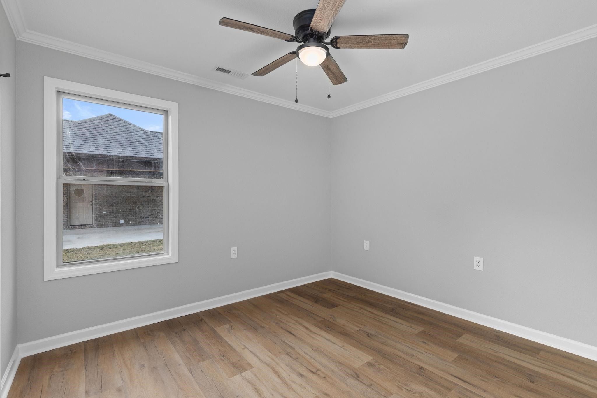 709 Joe Wheeler Dr. Tuscumbia, AL 35674