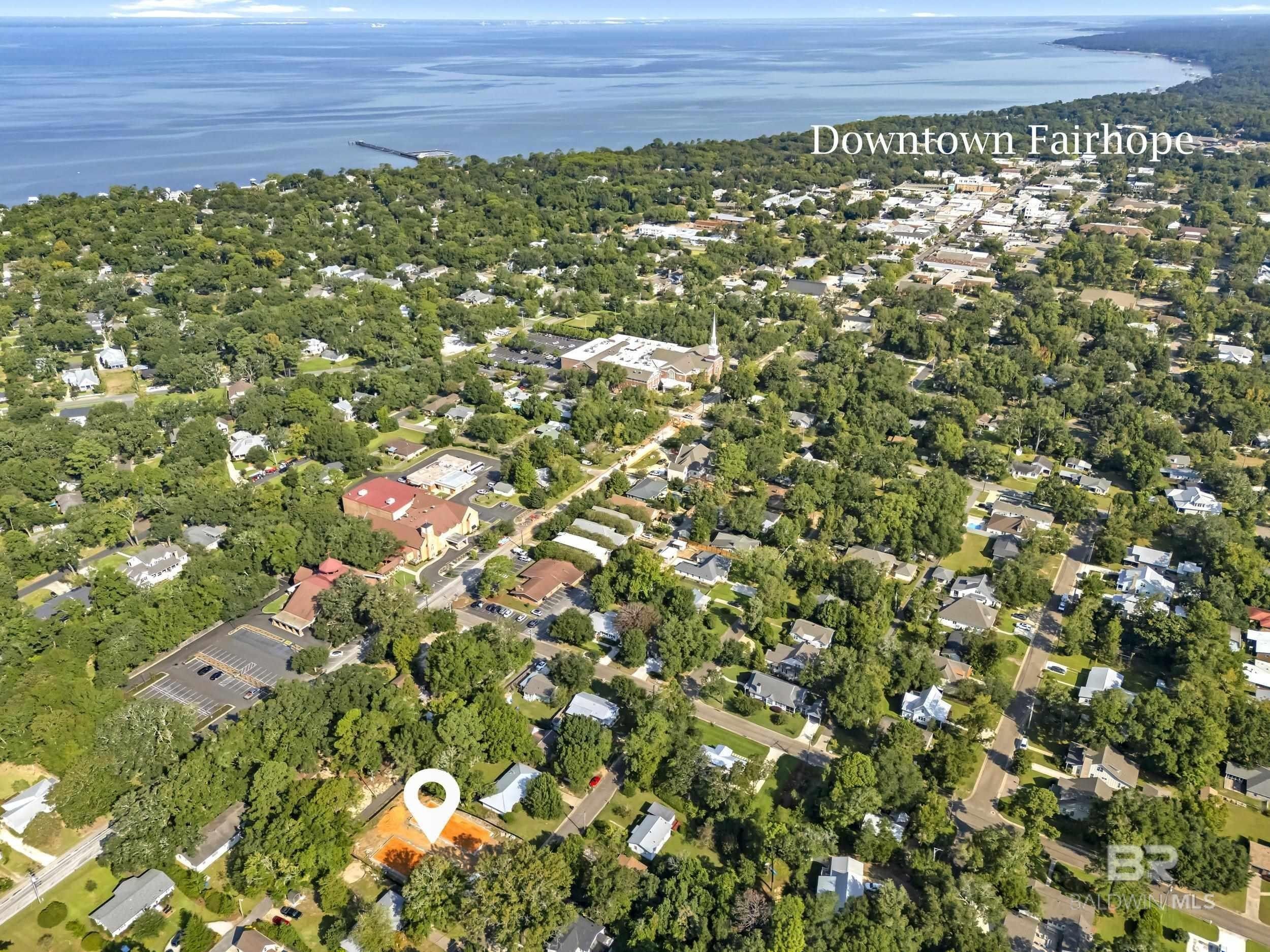 410 Azalea Street. Fairhope, AL 36532