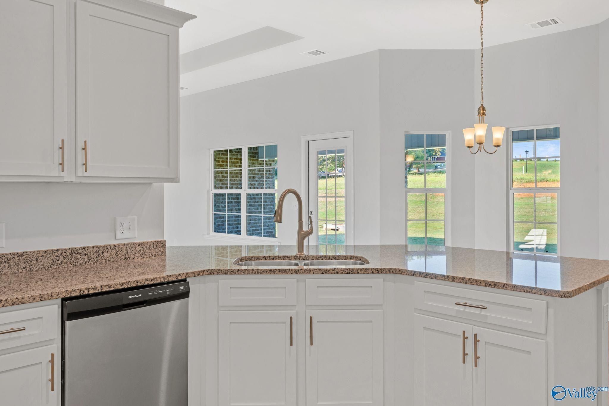 228 Gwynns Fall Trail. Huntsville, AL 35810