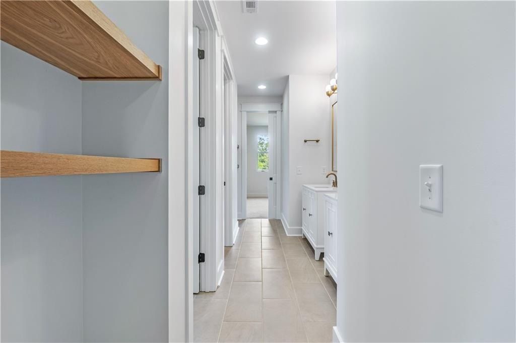 410 Geneva Street. Opelika, AL 36801