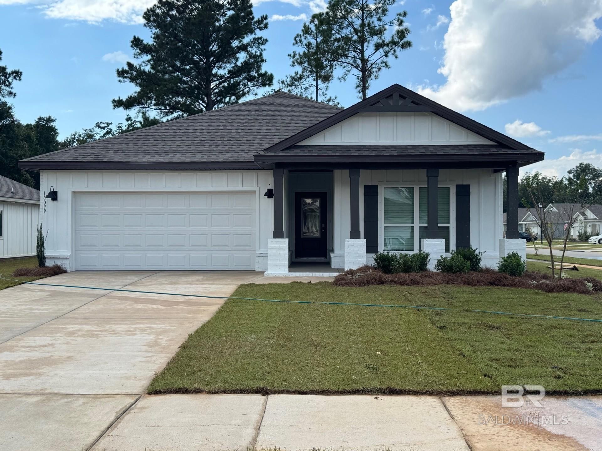 16099 Laurelbrooke Loop. Fairhope, AL 36532