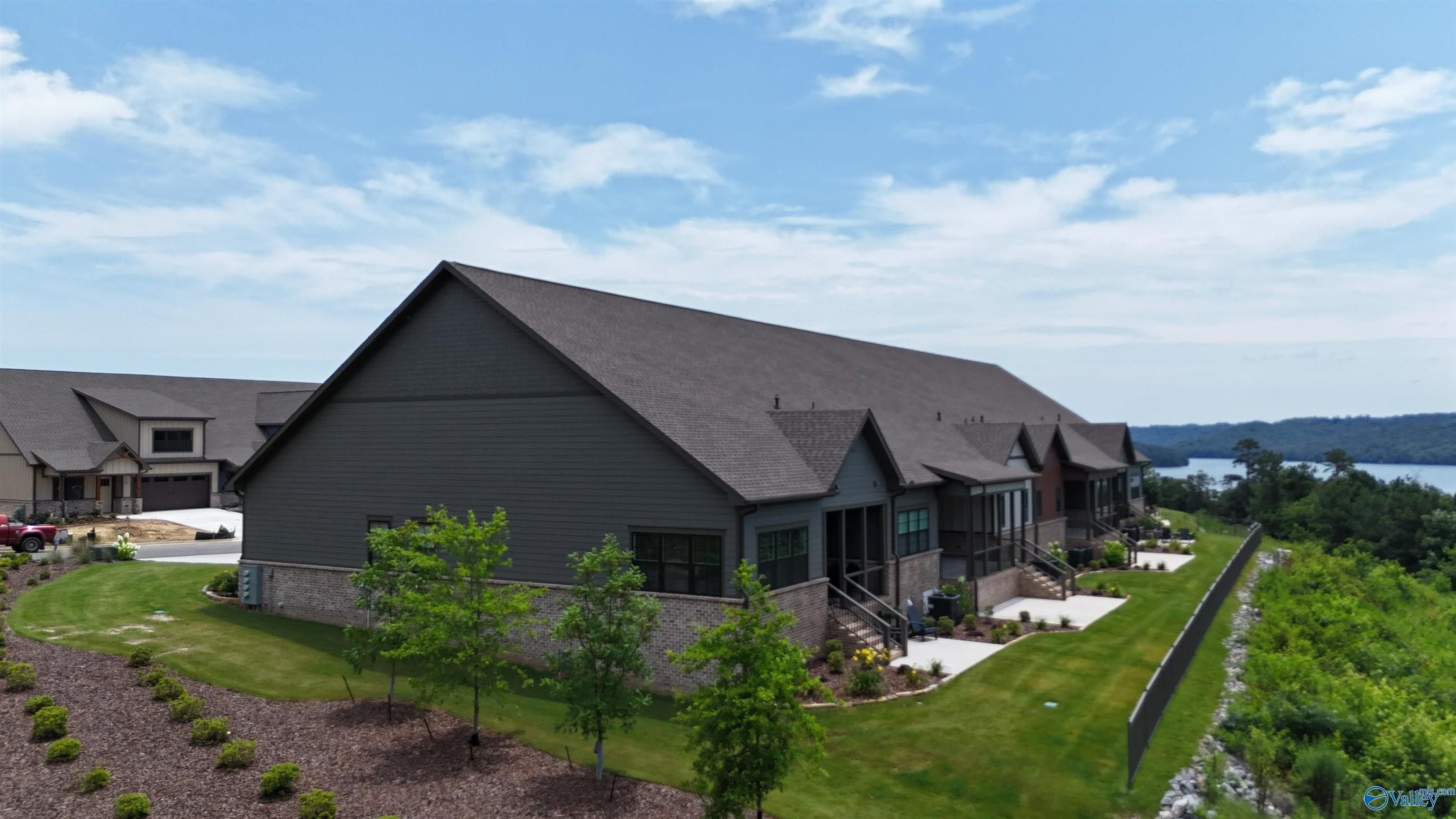 78 Whistling Straits Way. Guntersville, AL 35976