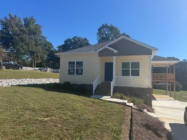 220 Frances Dr. Killen, AL 35645