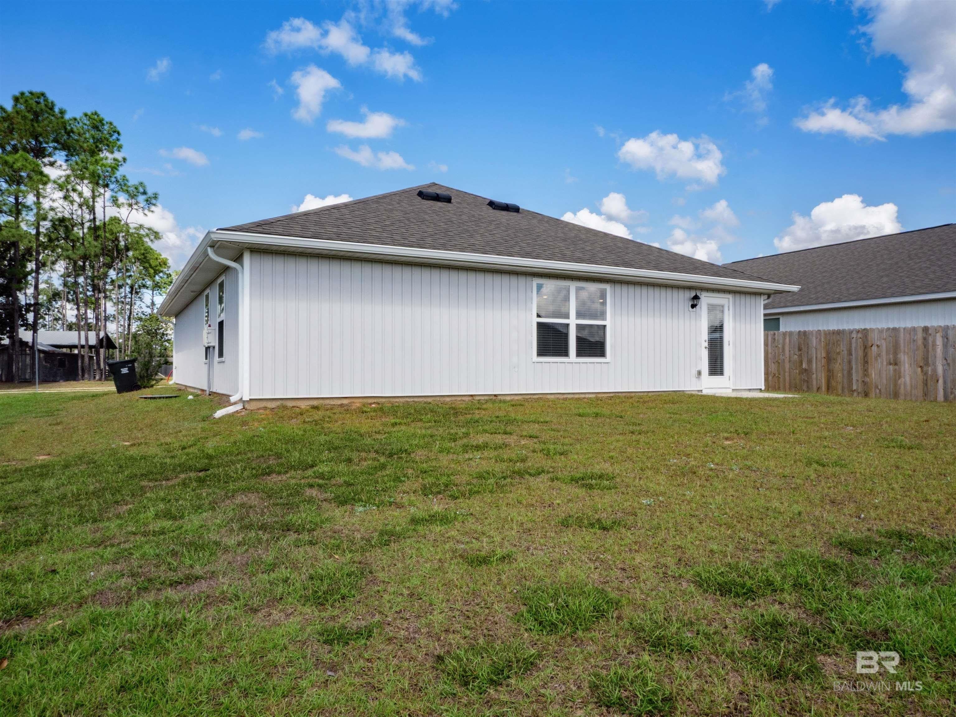 3239 Cala Linda Lane. Lillian, AL 36549