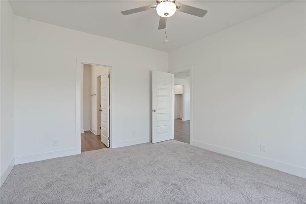 1013 Crossing Court. Valley, AL 36854