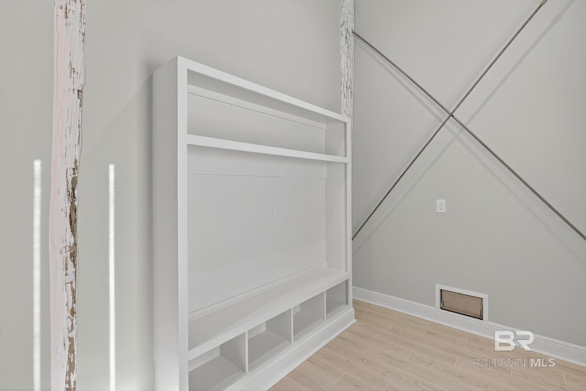 2270 West Beach Boulevard. Gulf Shores, AL 36542