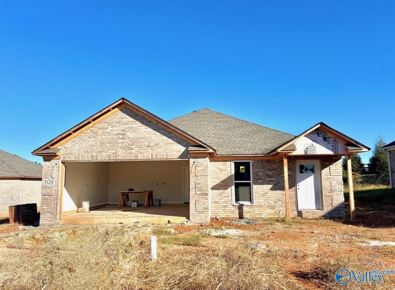 109 James Bowie Drive. Athens, AL 35611