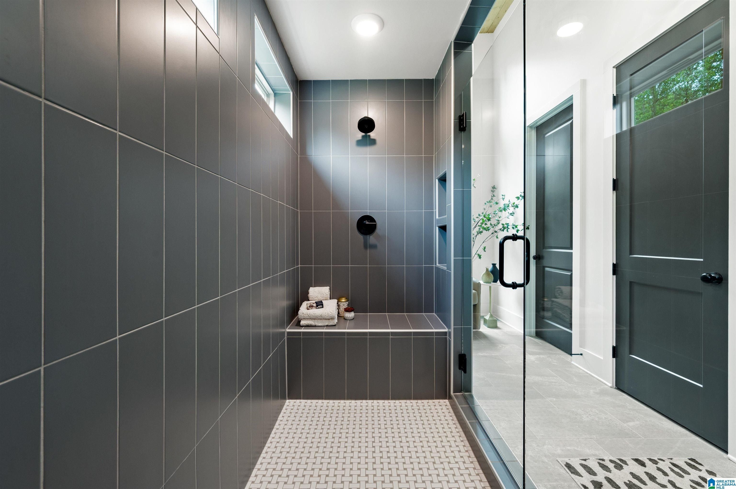 1761 Gable Way. Hoover, AL 35244