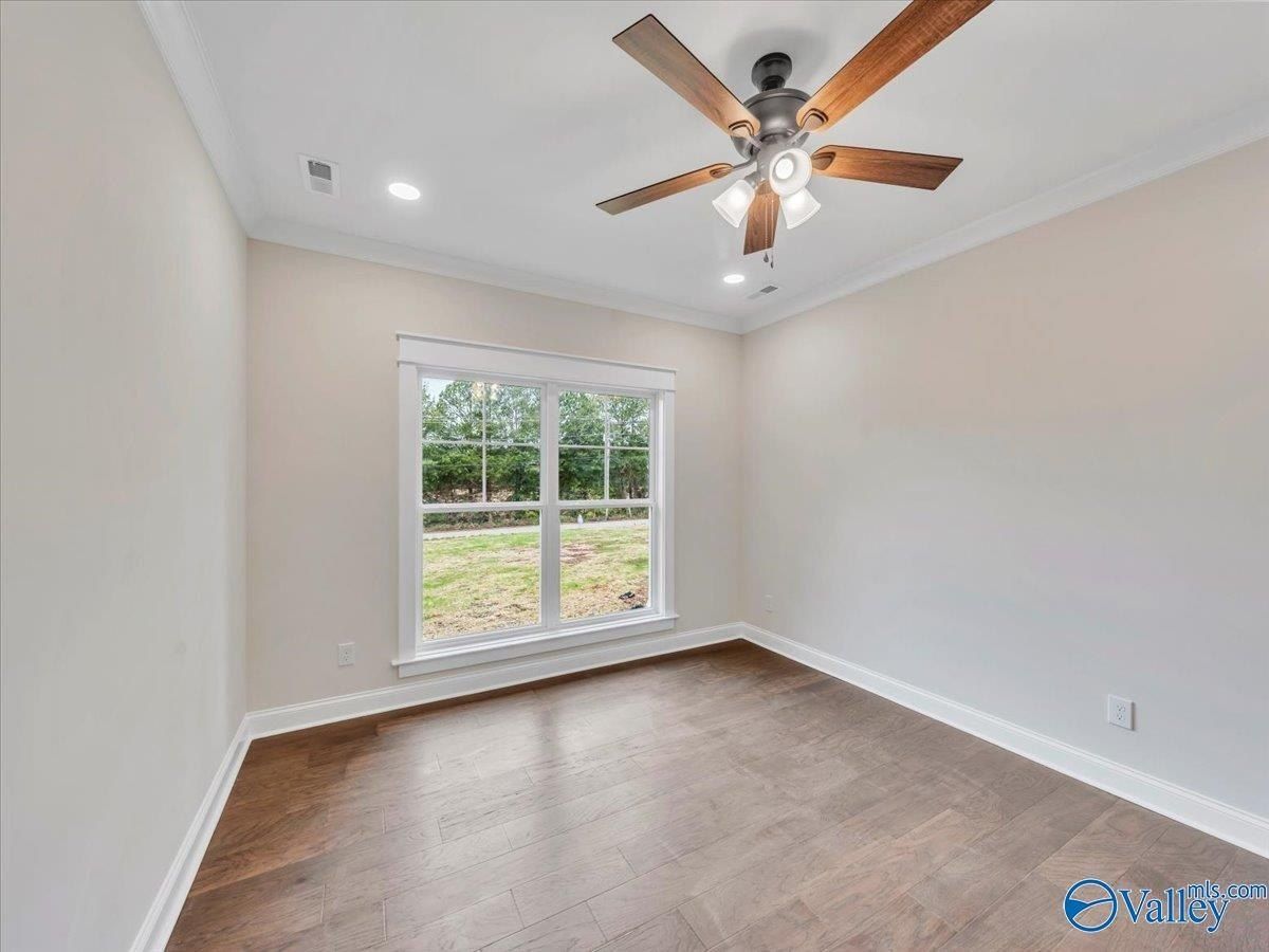 253 Bobo Road. Hazel Green, AL 35750