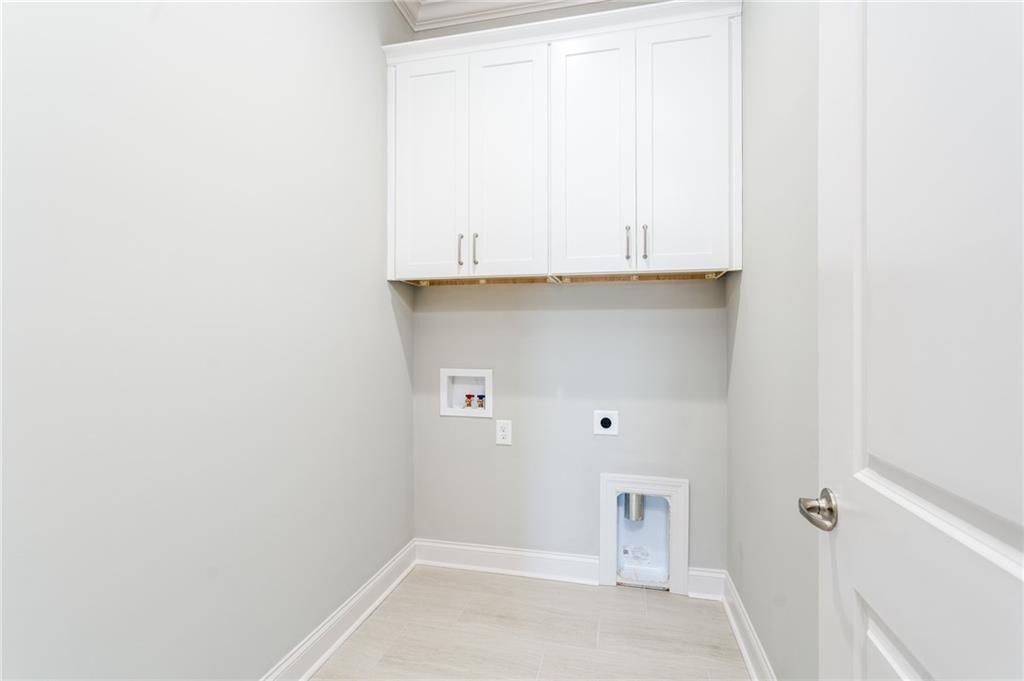 3080 Crestmont Court. Opelika, AL 36801