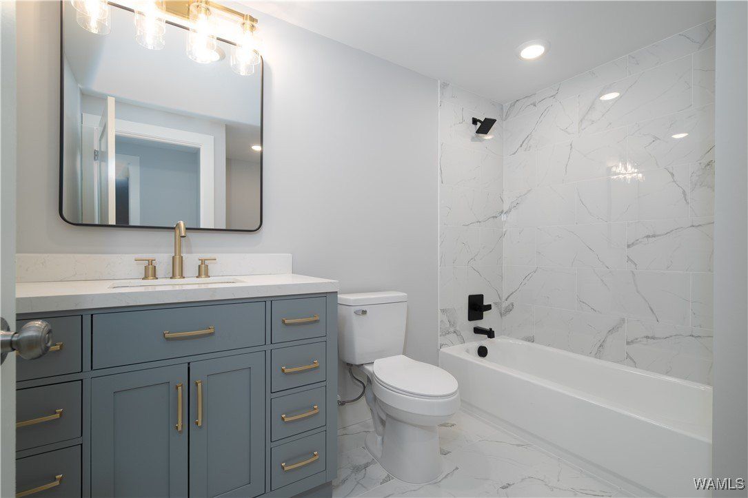 3320 Troy Place. Birmingham, AL 35243