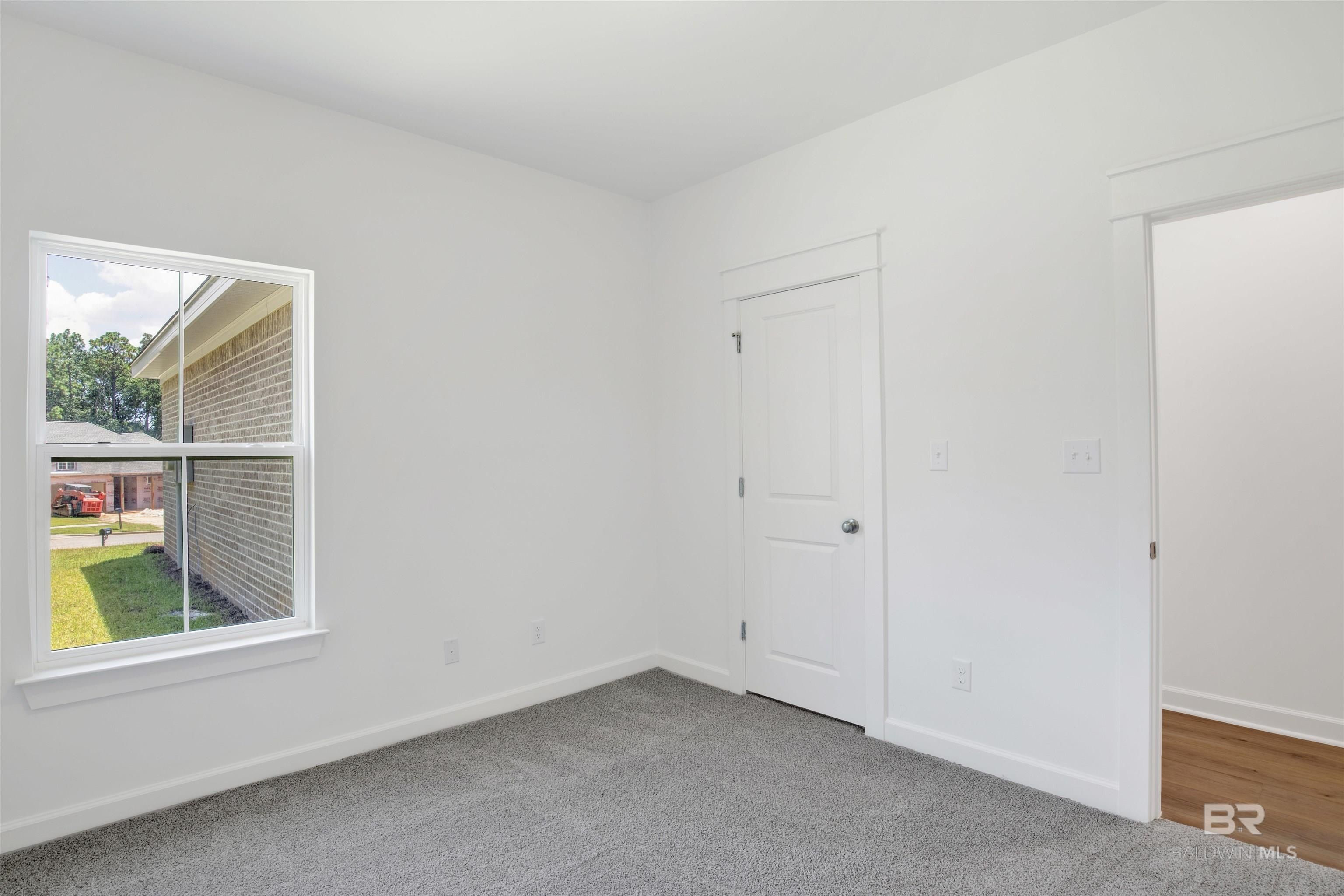 5537 Cross Creek Drive. Mobile, AL 36693