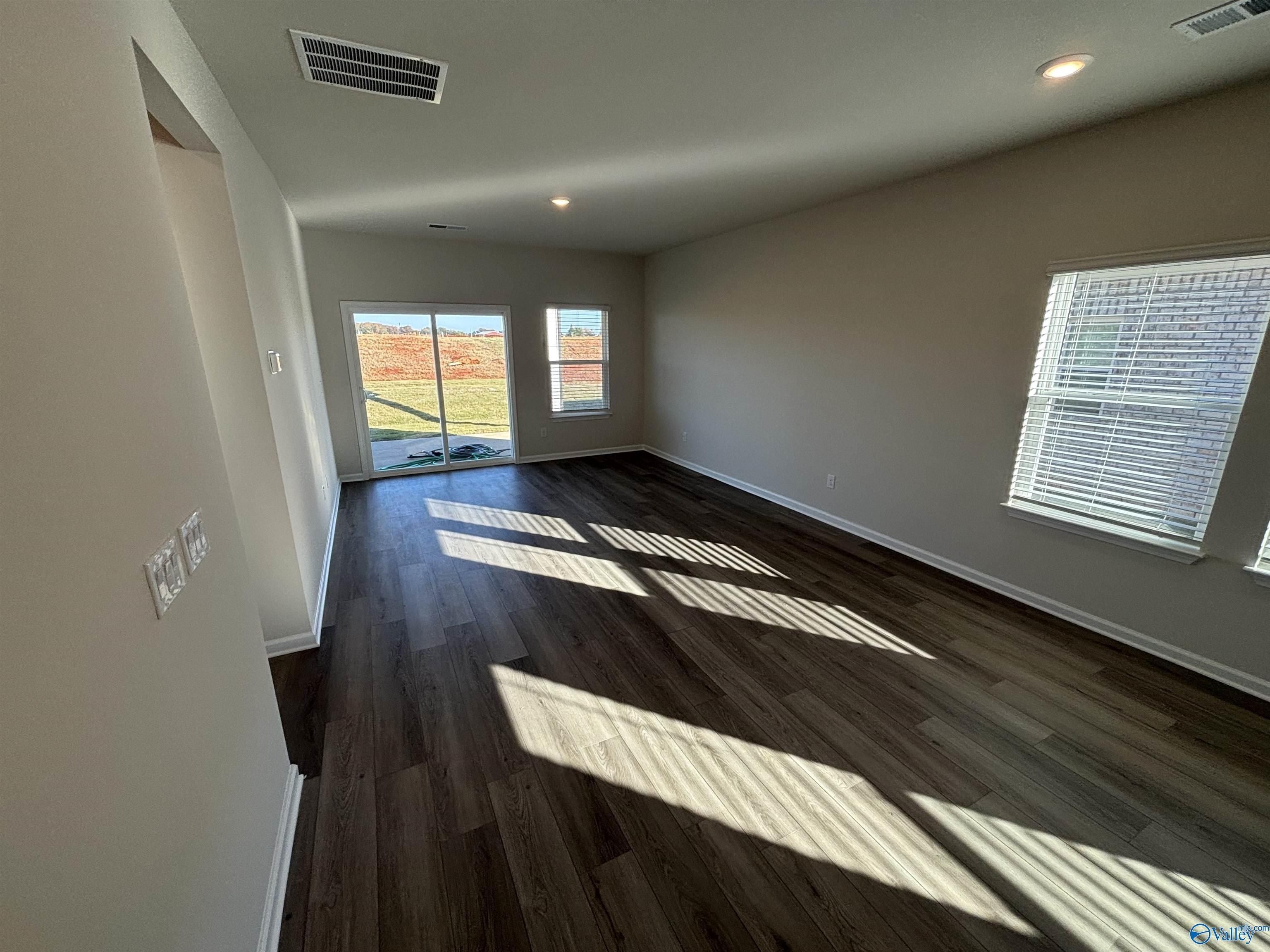 8188 Huspa Avenue. Madison, AL 35758